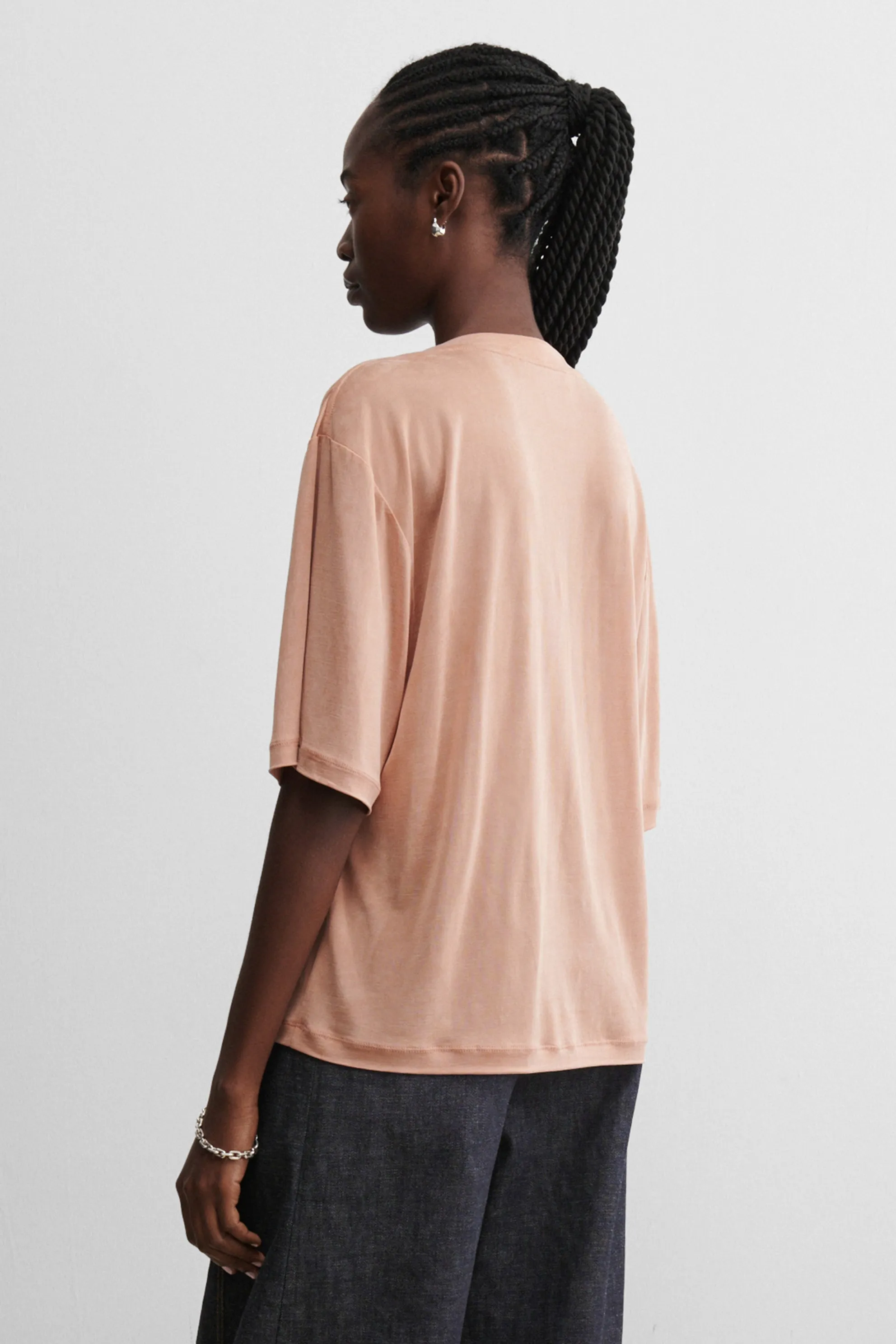 Clogg Tee