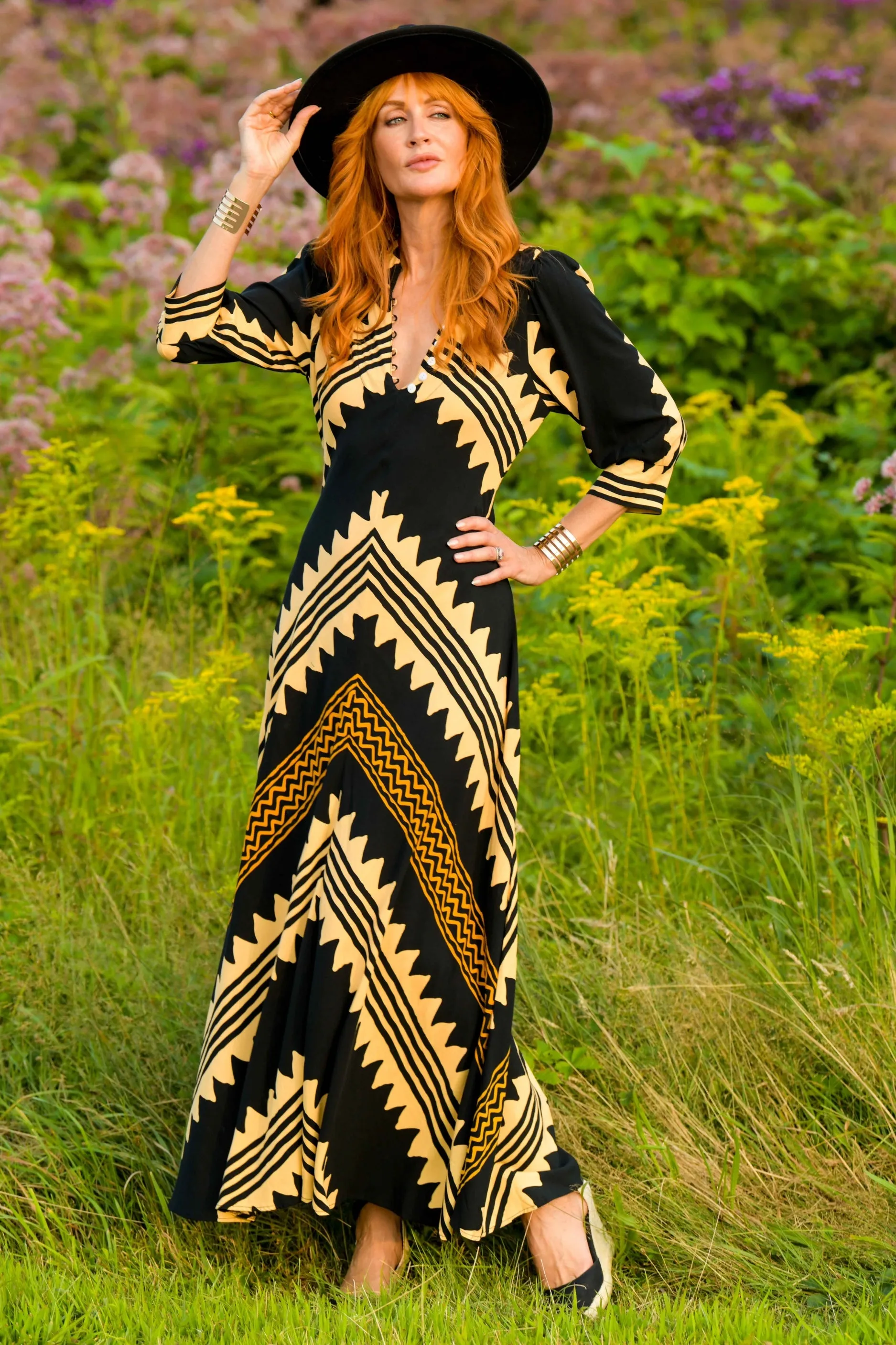 Daphne Dress / Khaki Zig Zag
