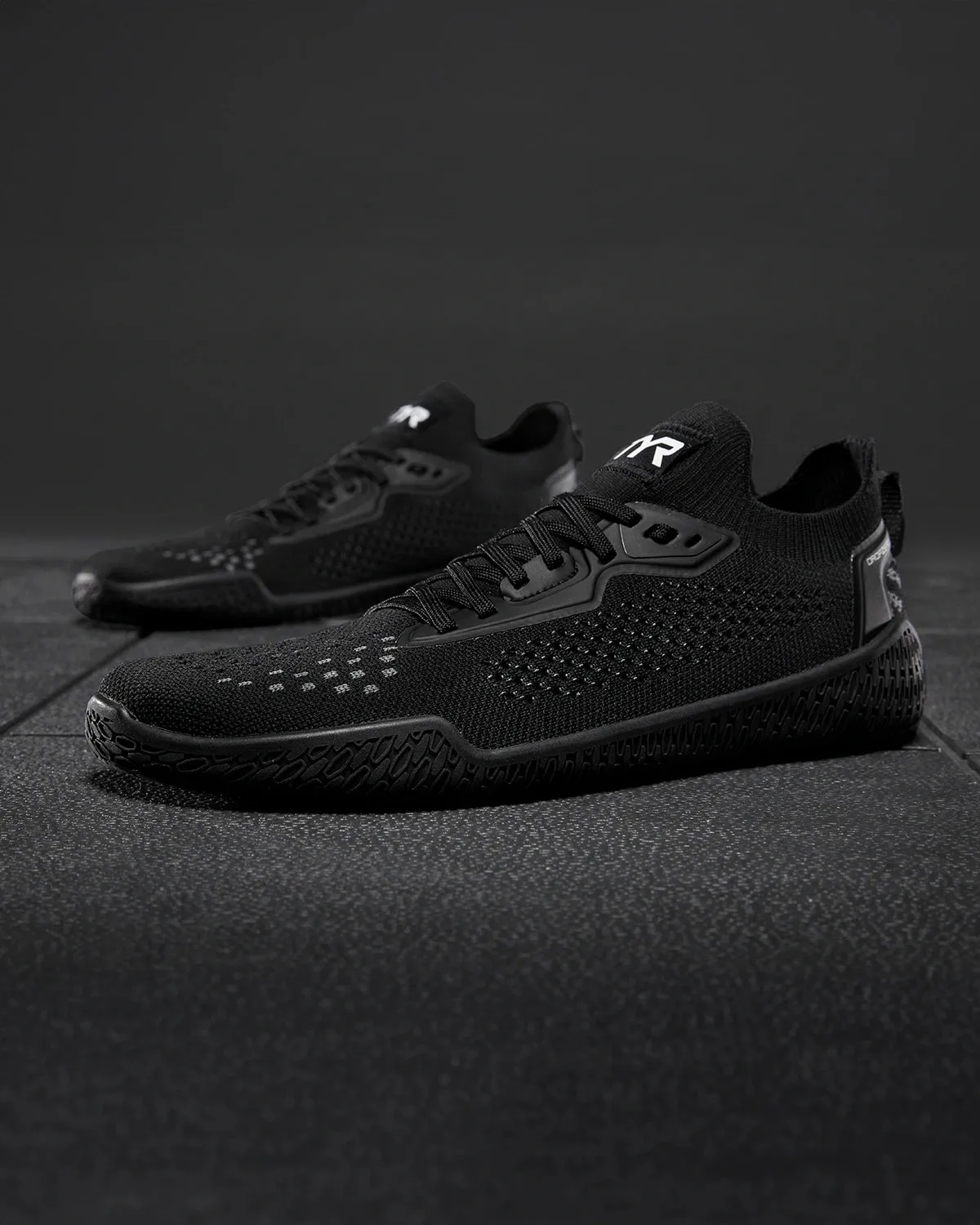 Dropzero Barefoot Trainer