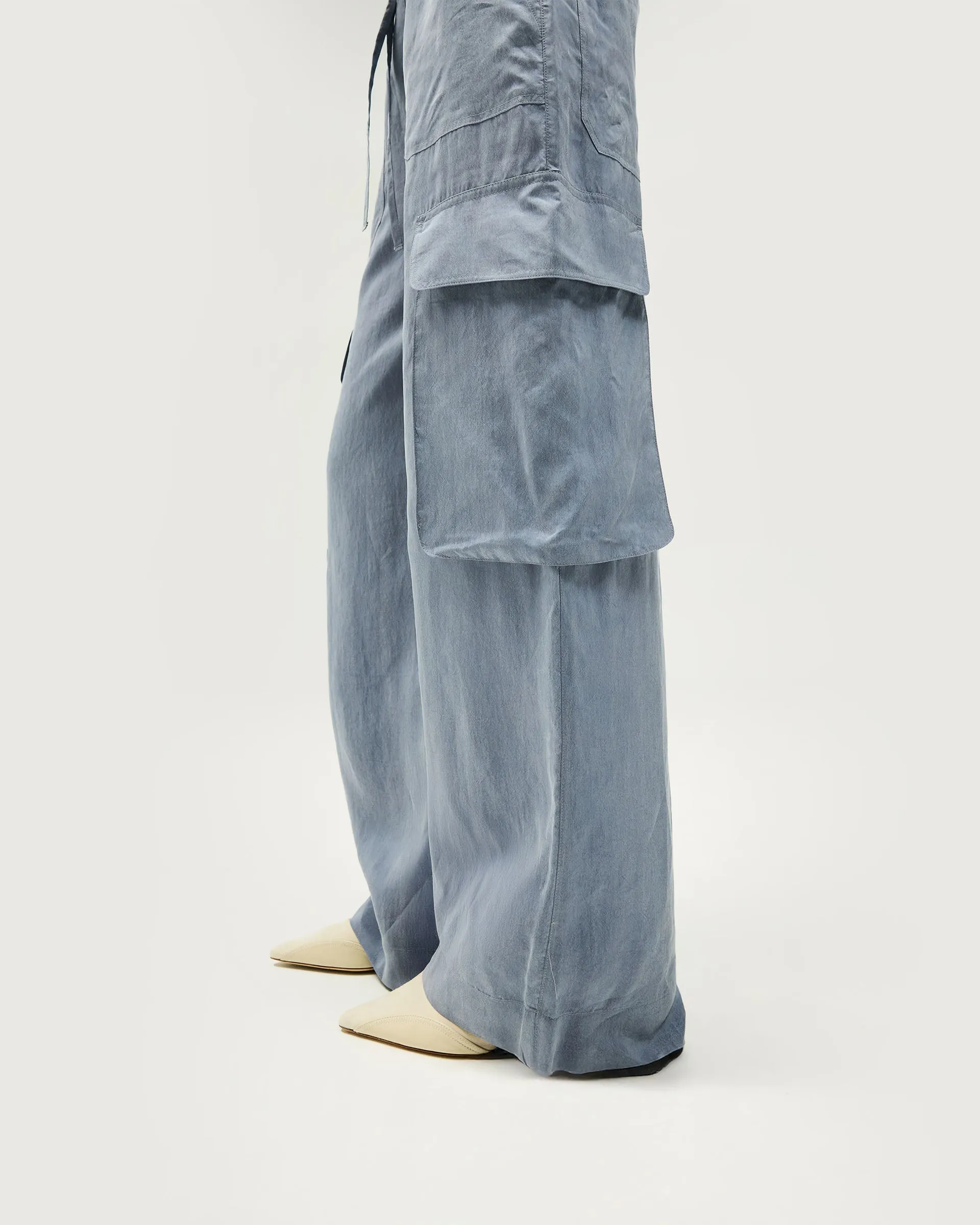 Elevate Cargo - Steel Blue