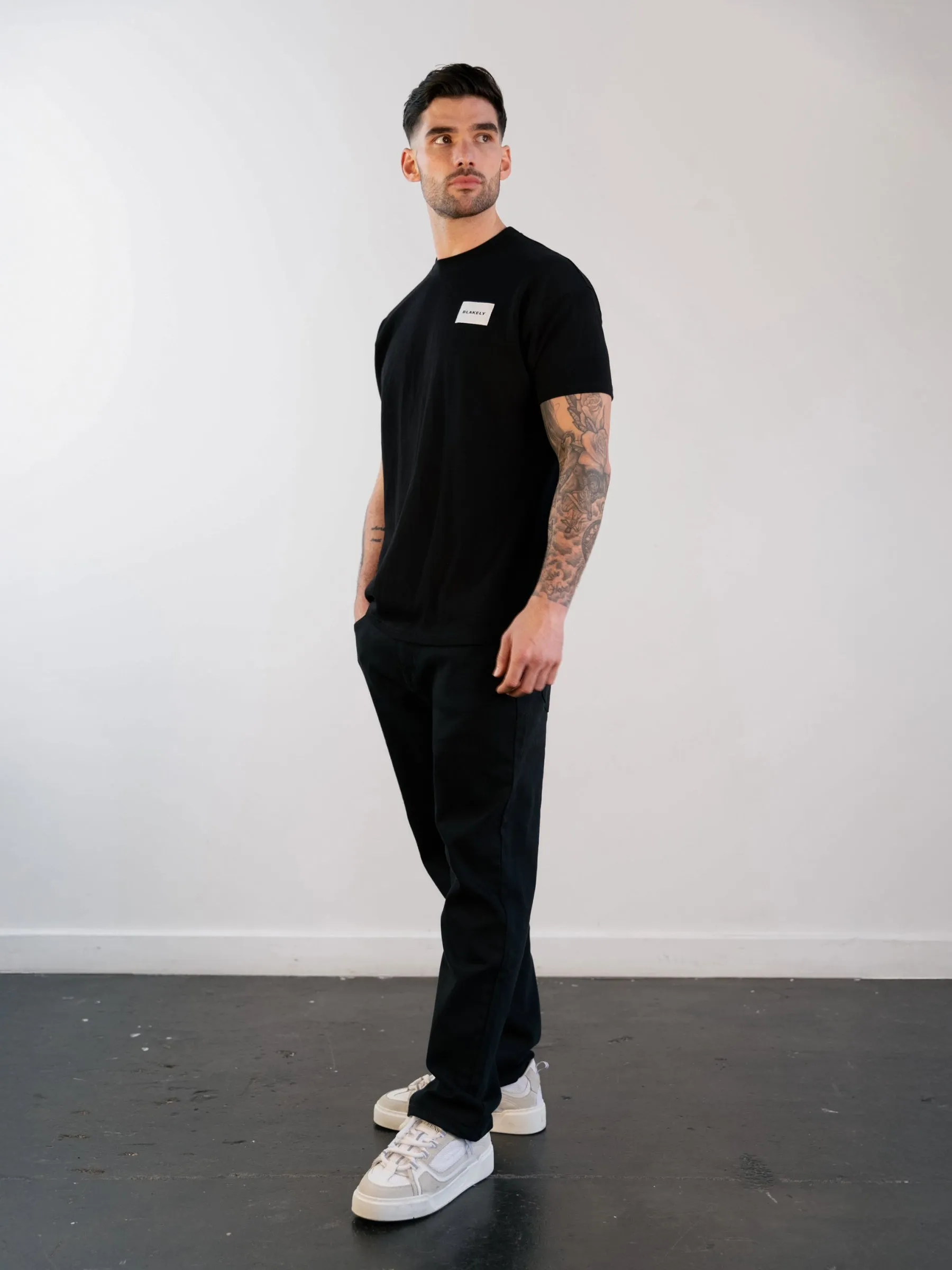 Label Relaxed T-Shirt - Black