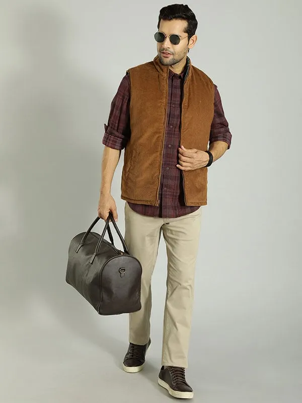 Men Solid Sleeveless Gilet Jacket