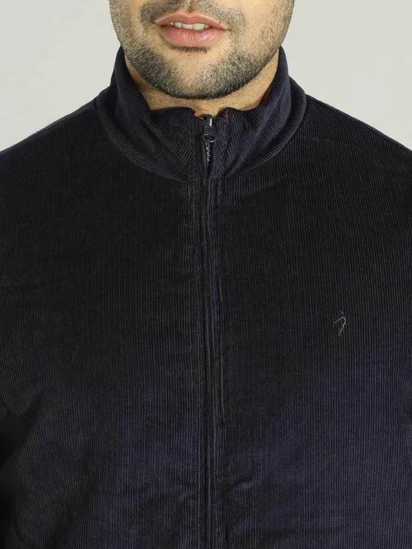 Men Solid Sleeveless Gilet Jacket