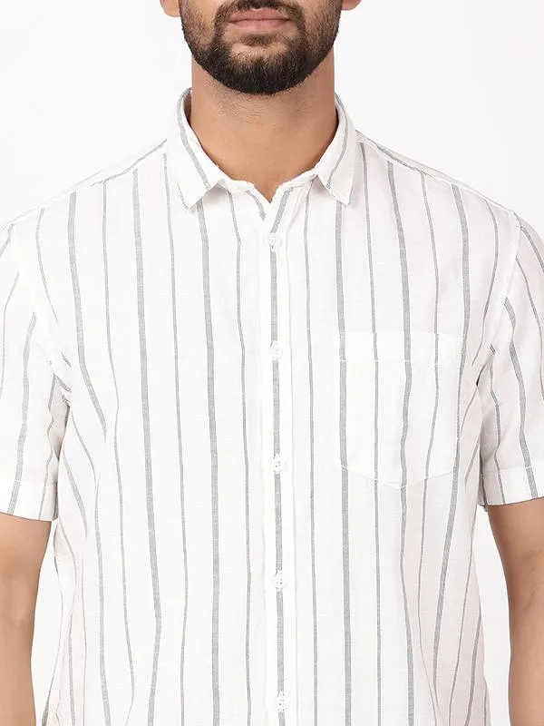 Men Striped Half Sleeve Cotton Blend Shirt