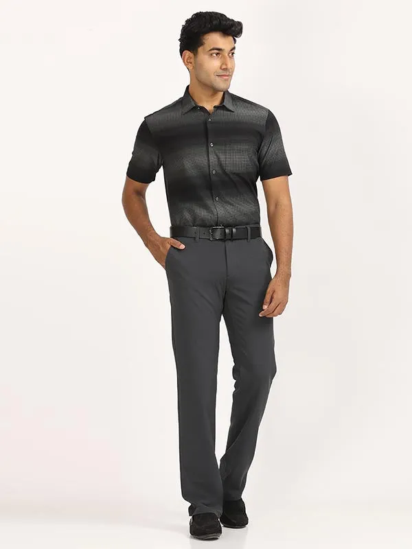 Men Stripes Half Sleeve Cotton Shirt