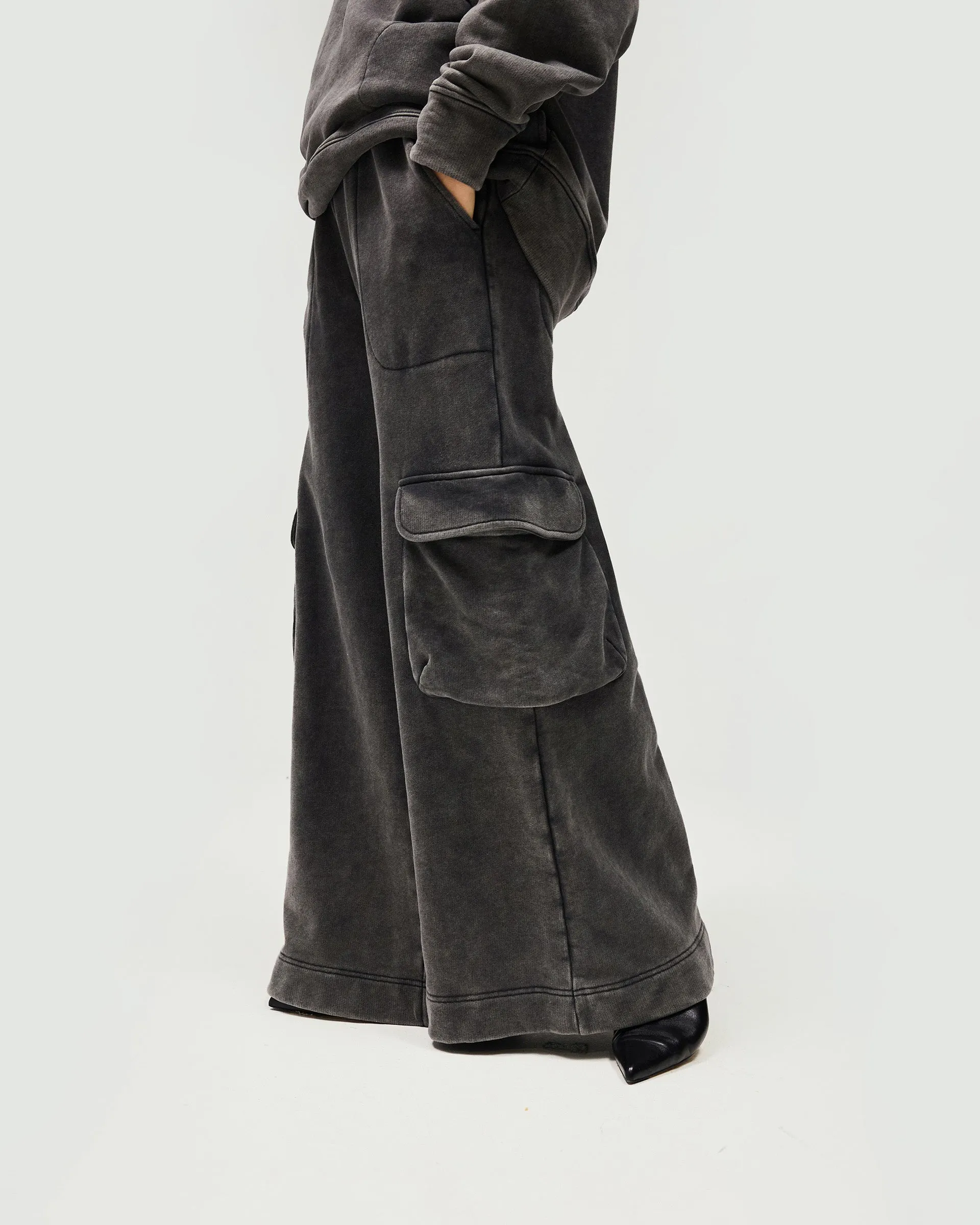 Monster Sweatpant - Charcoal