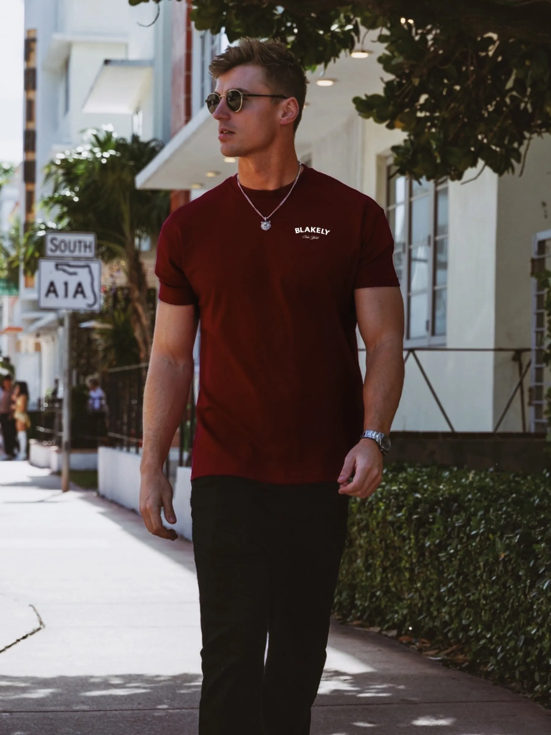 NY Crest Relaxed T-shirt - Classic Burgundy