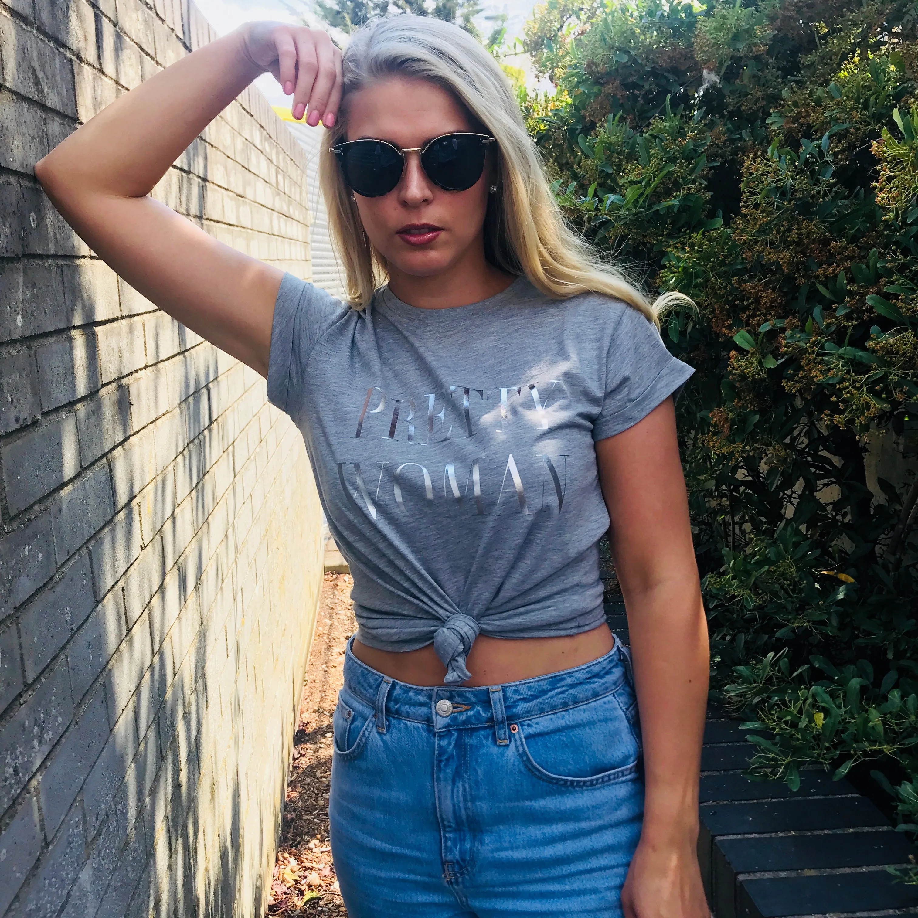 PRETTY WOMAN METALLIC - CT082 SLOGAN T SHIRT