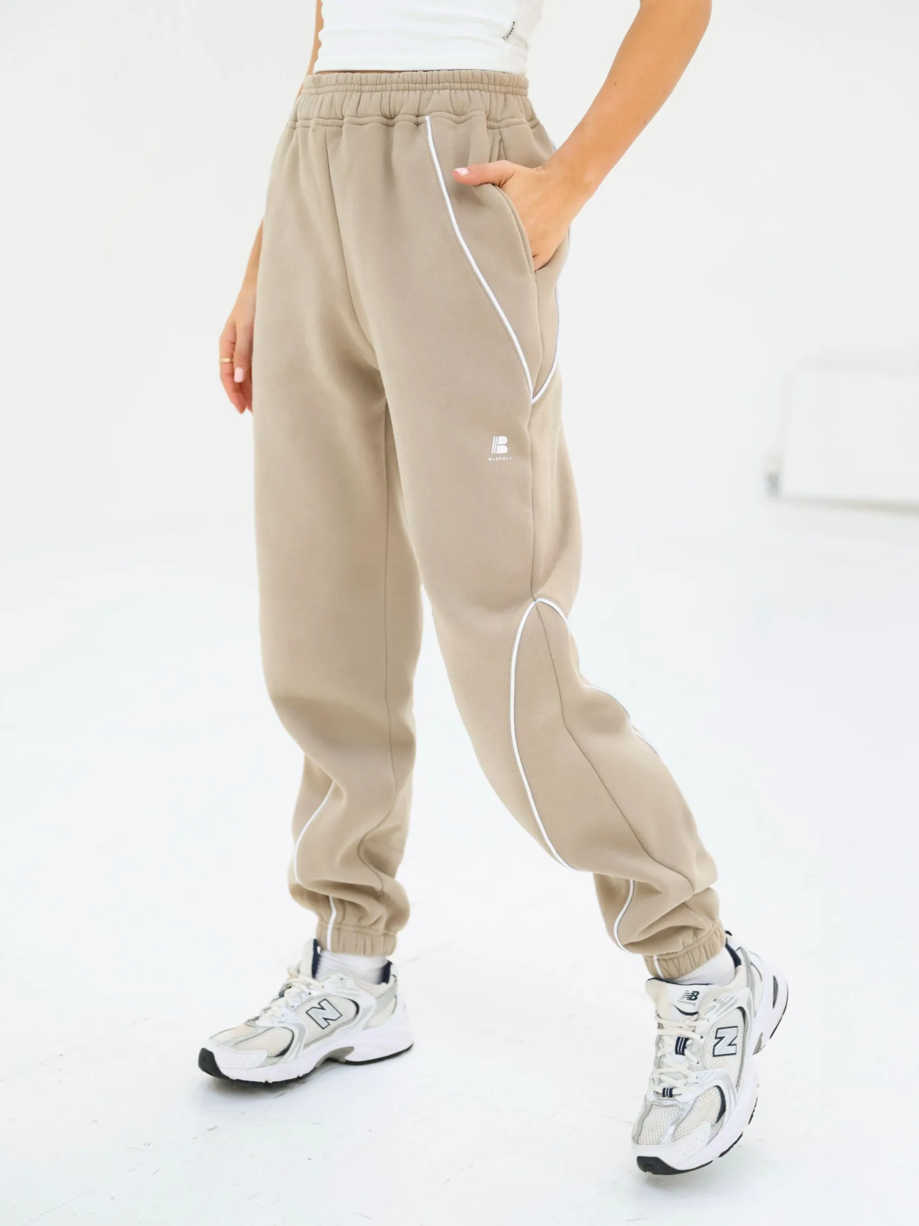 Seam Sweatpants - Washed Khaki