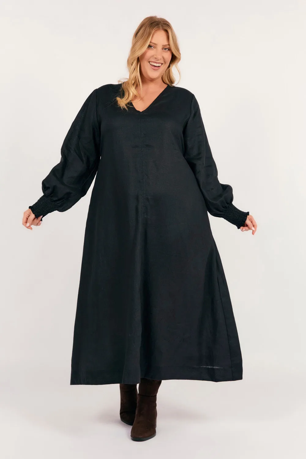 Tamara Long Sleeve Linen Dress in Black