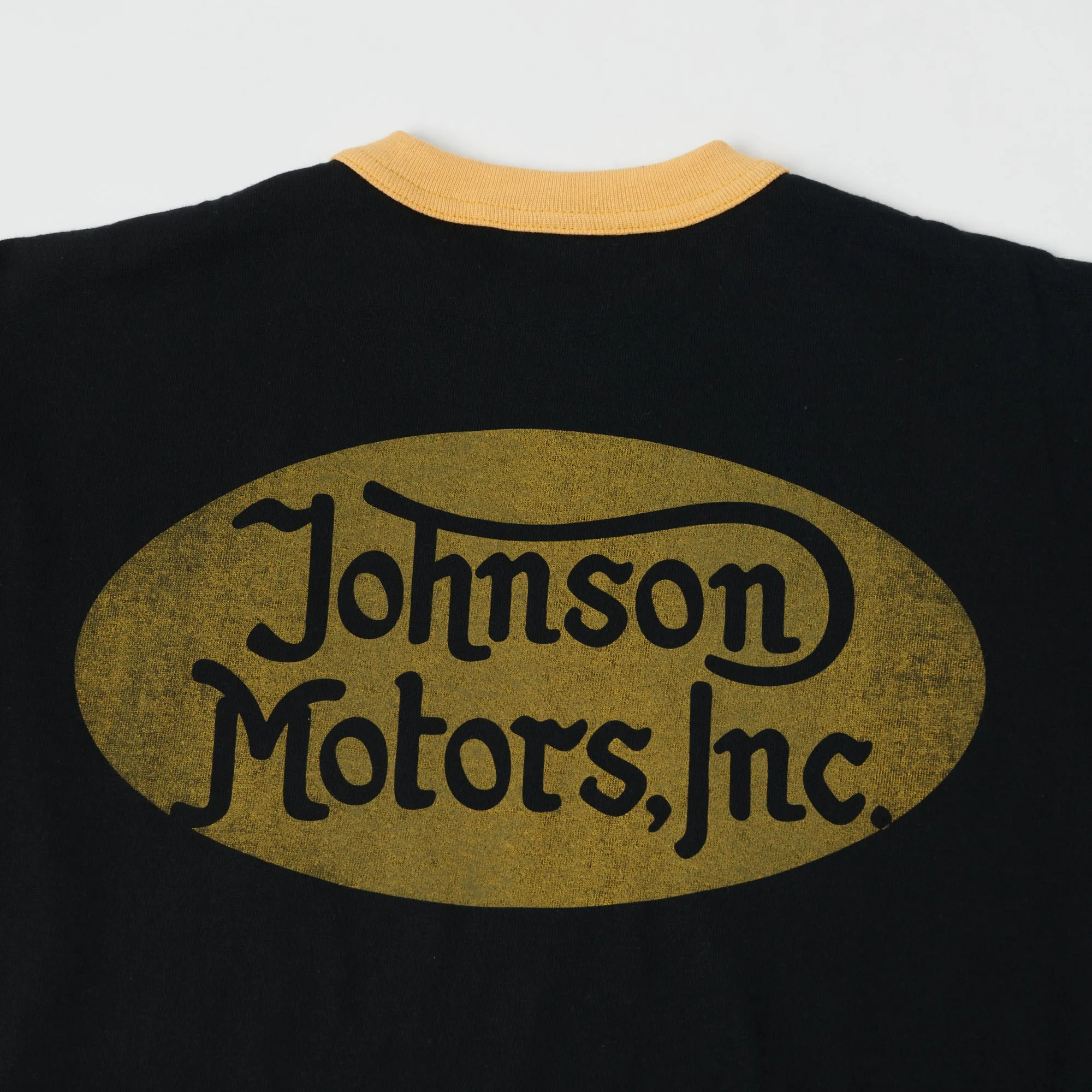 TOYS McCOY TMC2220 'Jomo' Woody Woodpecker Tee - Black/Yellow