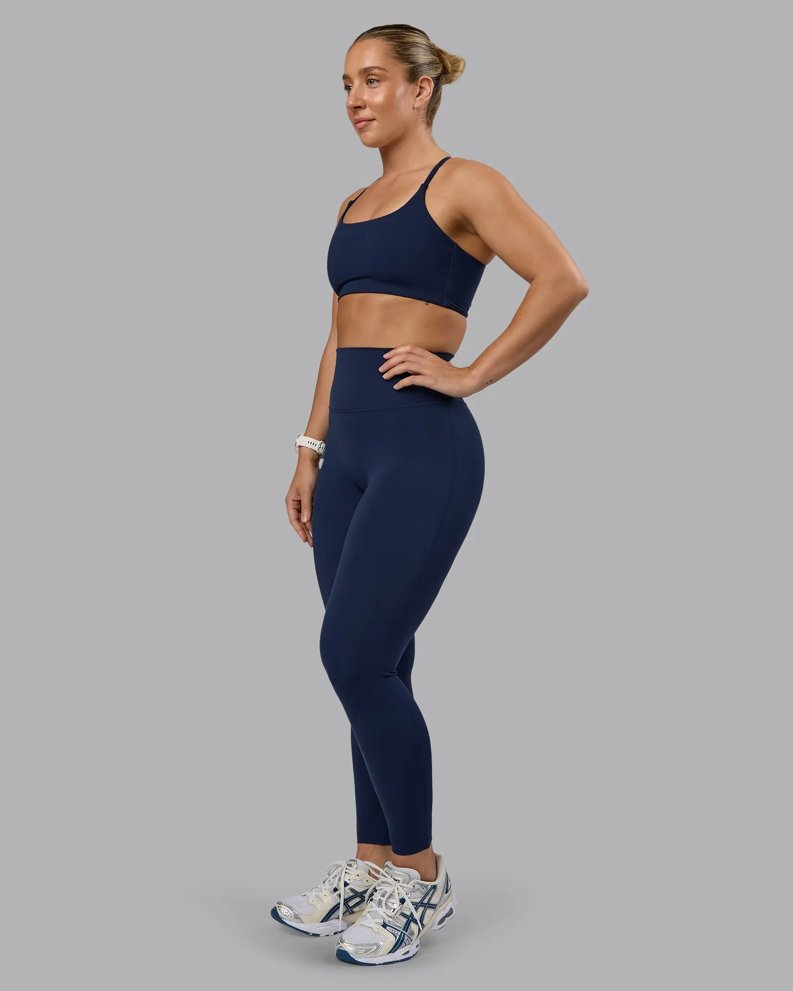 Twist Sports Bra - Future Navy