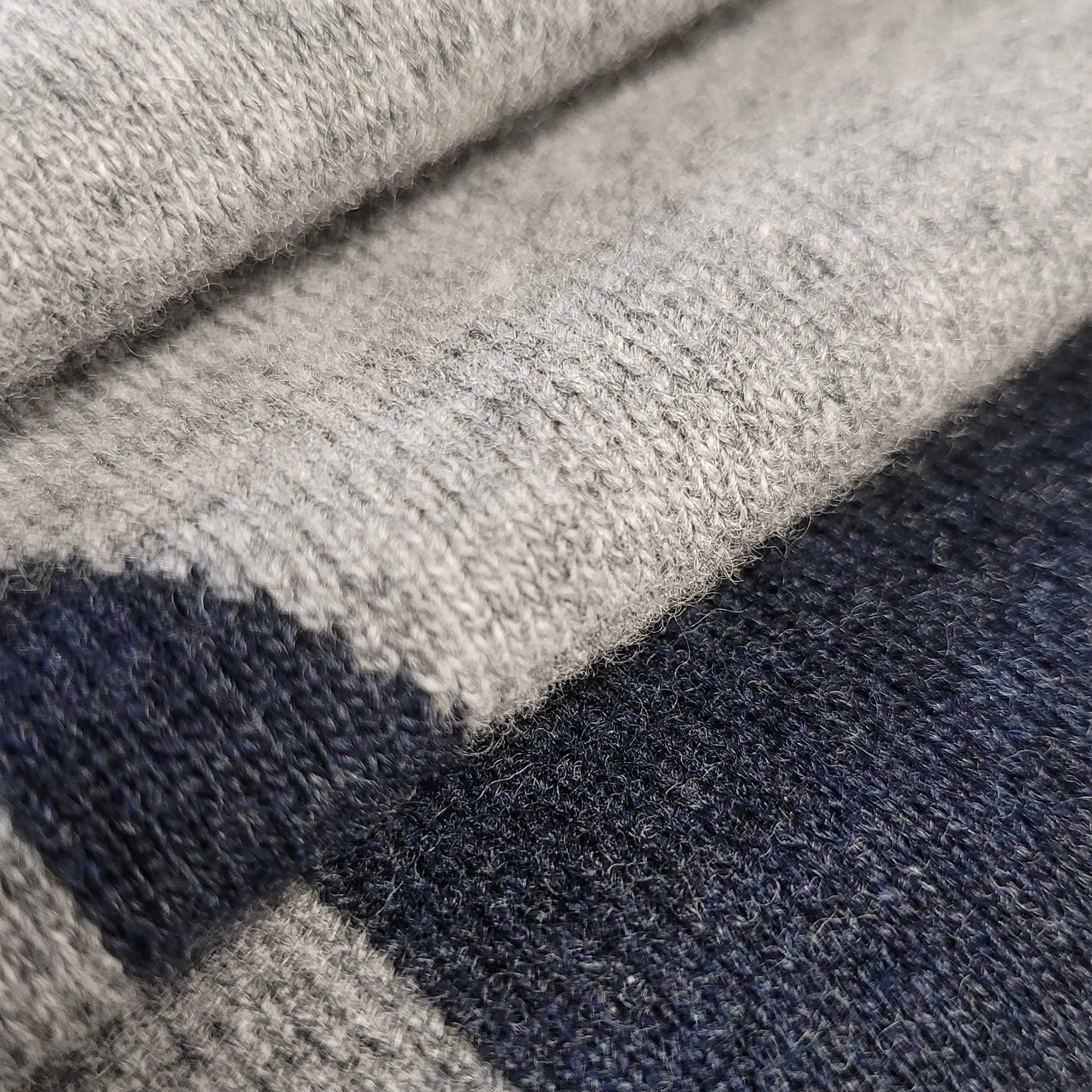 V-Series Monochrome Rhombus Scarf