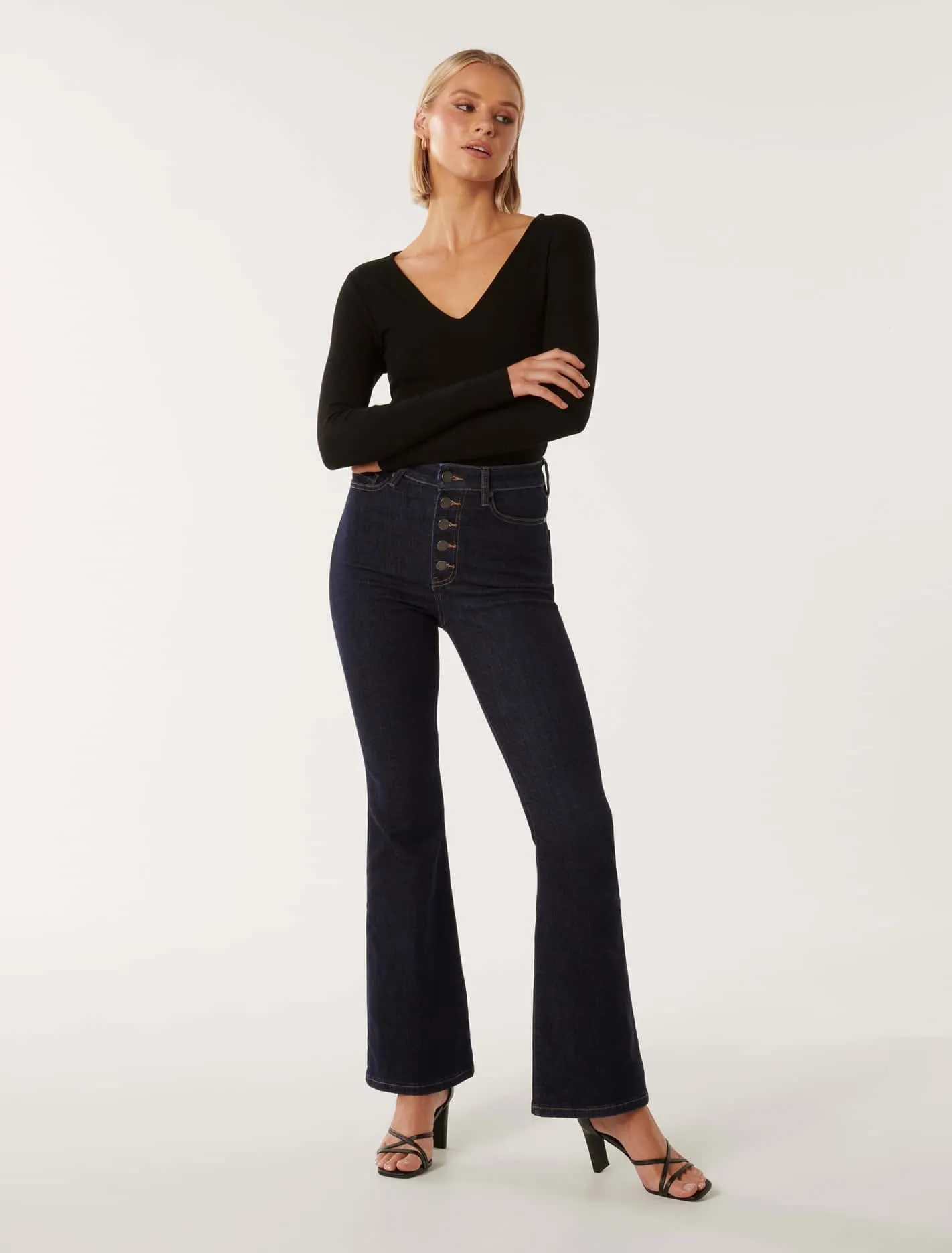 Vera V-Neck Long Sleeve Top