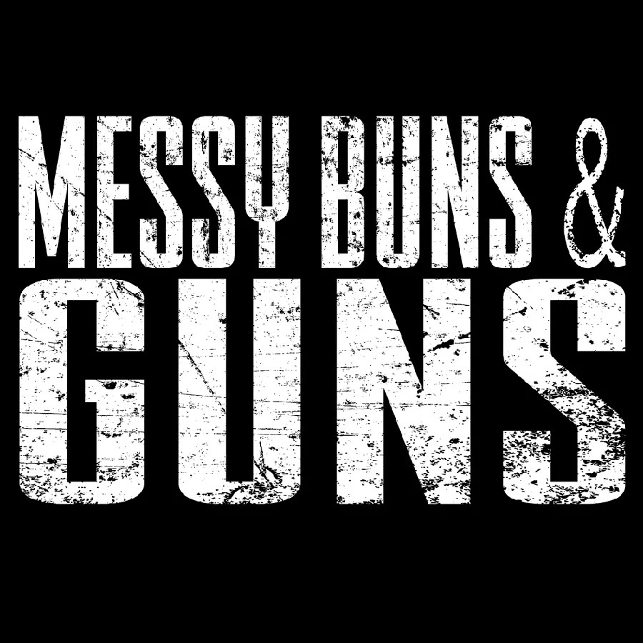 Women's Messy Buns & Guns V-Neck - Black