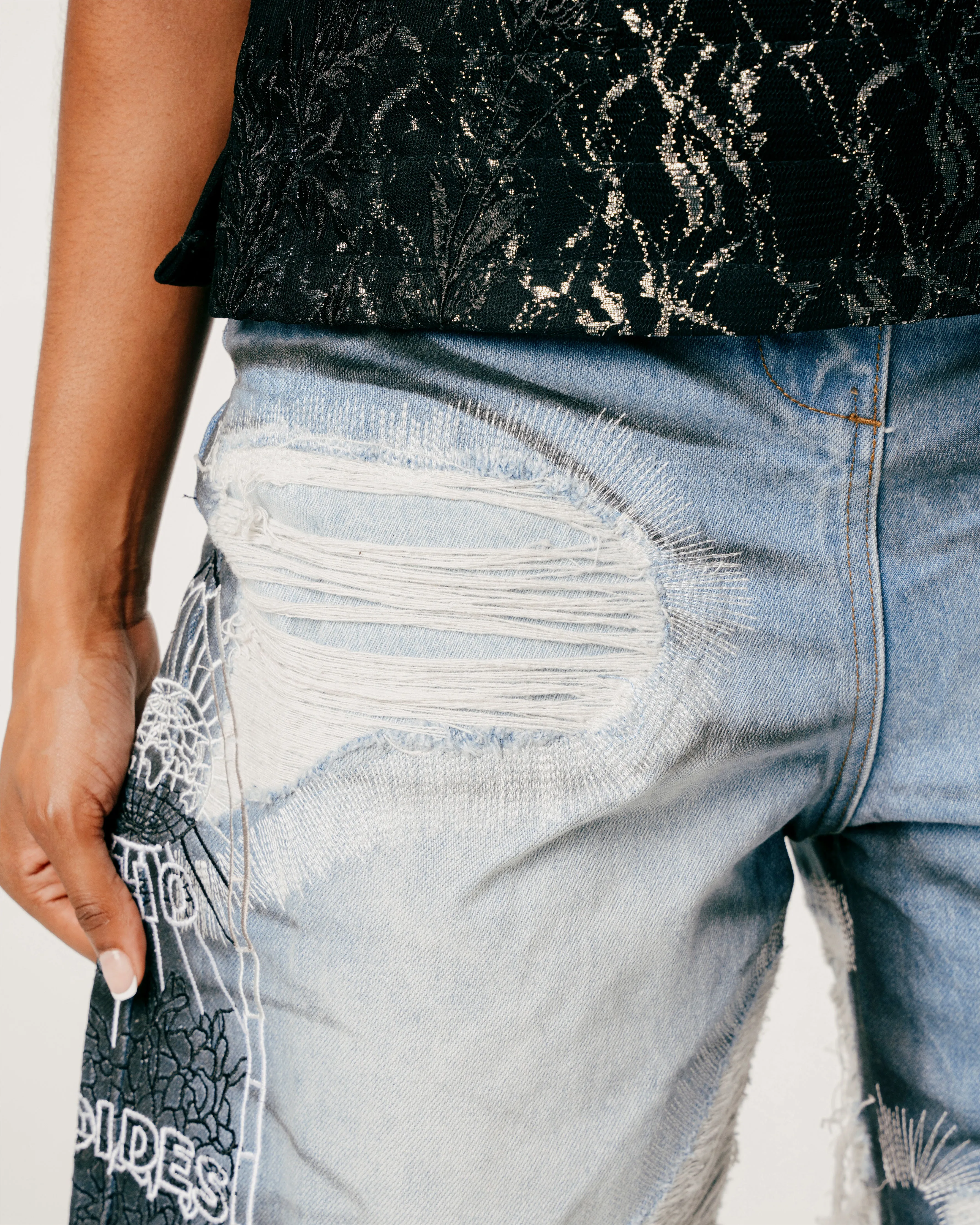 WOMEN'S NOIR STRIPE DENIM