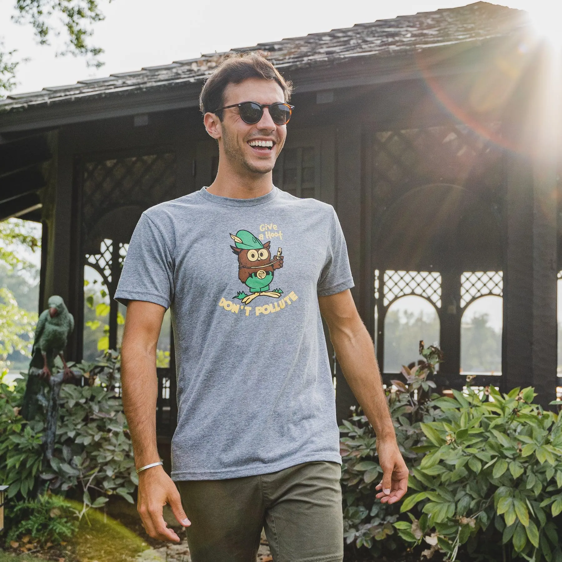 WOODSY OWL - GIVE A HOOT (UNISEX)